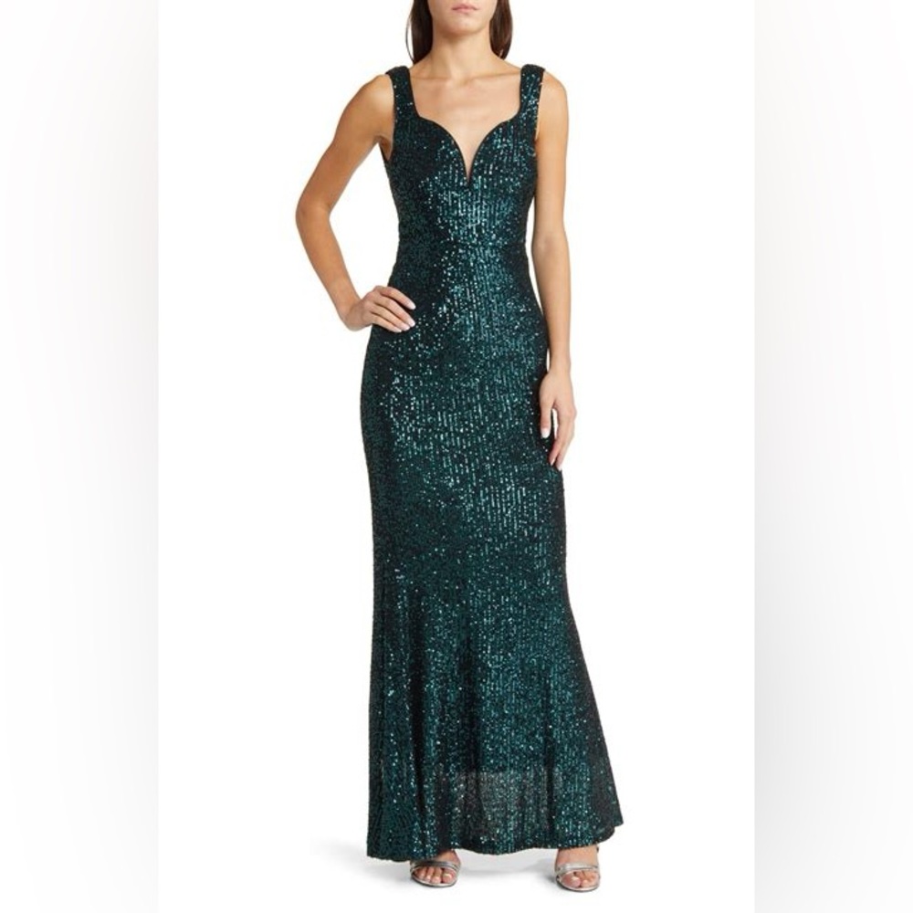 Lulu's forever glam emerald green sequined mermaid gown L NWT